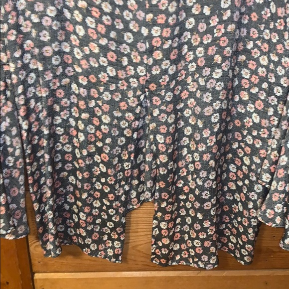 Top - Picture 7 of 7